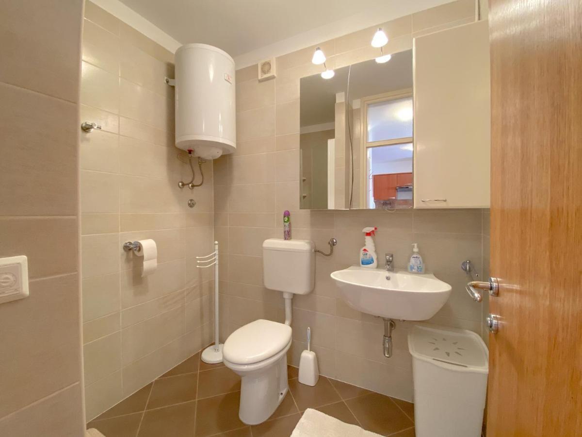 Vesna S Apartment Novigrad Istria Kültér fotó