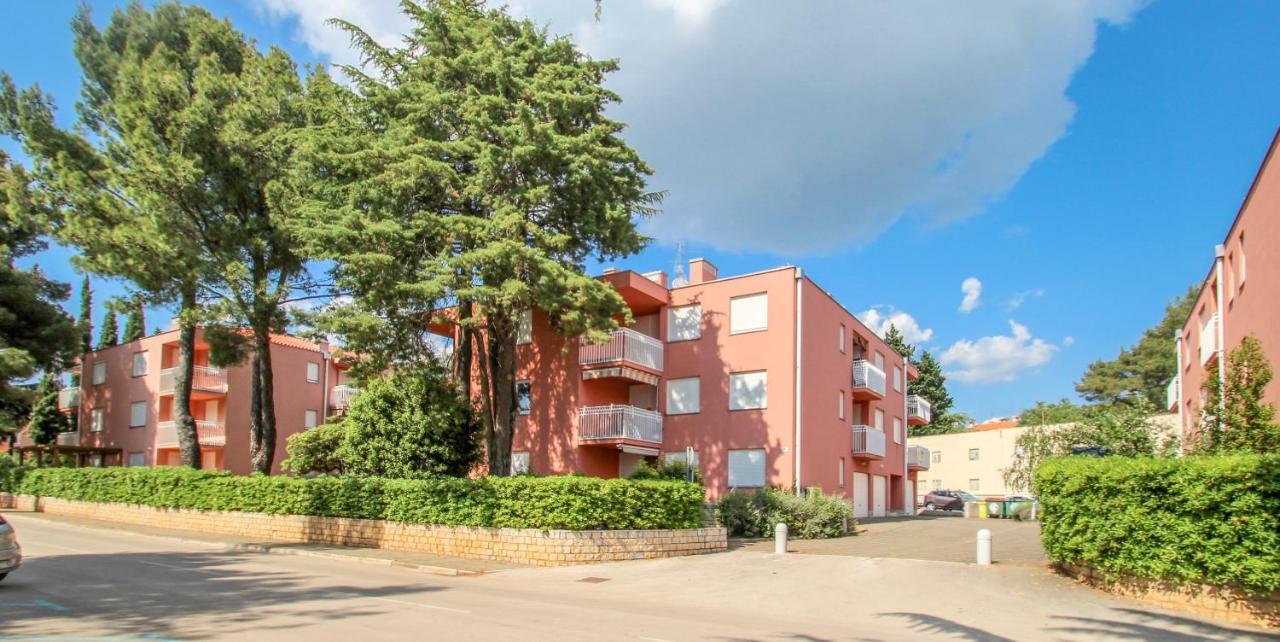 Vesna S Apartment Novigrad Istria Kültér fotó