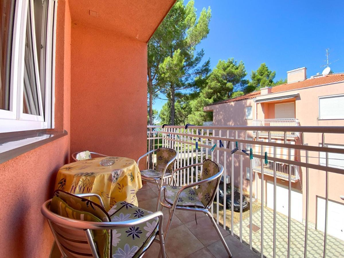 Vesna S Apartment Novigrad Istria Kültér fotó